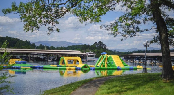 Splash Island Is A Floating Waterpark In Georgia That’s Fun For The Whole Family