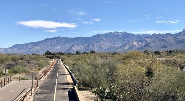7 Paved And Beautiful Paths In Arizona That Are Perfect For A Family Bike Ride