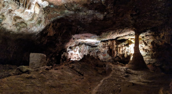 The Arkansas Cave Tour In Onyx Cave Park That Belongs On Your Bucket List