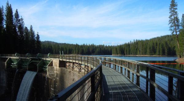 Walk Across Lyons Dam For Unforgettable Views Of The Reservoir On This Easy Trail In Northern California