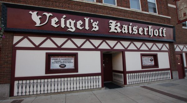 Gobble Up Some Traditional German Food At Veigel’s Kaiserhoff When You Visit New Ulm, Minnesota