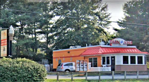 Grab Burgers, Shakes, Or Breakfast At Twin Kiss, A Nostalgic Drive-Thru Restaurant In Maryland
