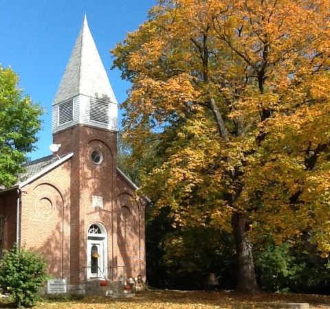 This Old Church In Iowa Is Now One Of The Most Beautiful Retreats In The World