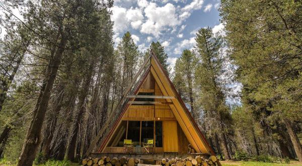 These Modern A-Frame Cabins In Nothern California’s High Sierra Are Almost Too Good To Be True