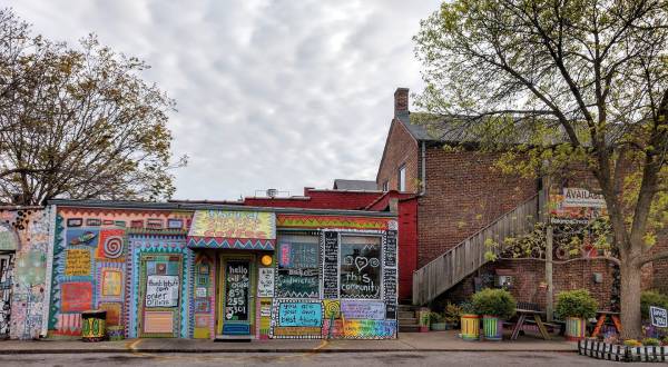 Covered In Colorful, Ever-Evolving Artwork, Third Street Stuff And Coffee Is A Quirky Spot In Kentucky You’ll Never Want to Leave