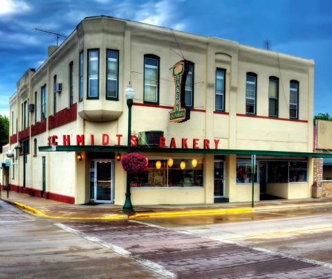 Serving Treats Since 1923, Schmidt's Bakery Is One Of The Best Old-School Bakeries In Minnesota