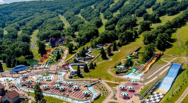 One Of Pennsylvania’s Coolest Aqua Parks, Camelbeach Waterpark Will Make You Feel Like A Kid Again