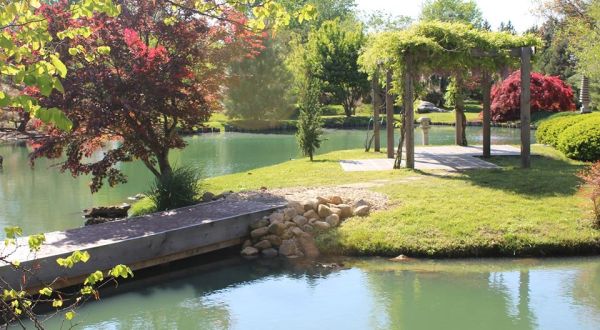 Mizumoto Japanese Stroll Garden In Missouri Is So Hidden Most Locals Don’t Even Know About It