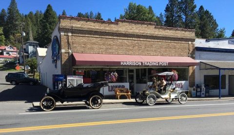 The Hand-Rolled Ice Cream At Harrison Trading Post In Idaho Is Worth Going Out Of Your Way For