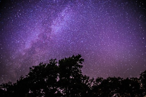 Catch The Best And Brightest Meteor Shower Of The Year When It Appears Over Missouri In August