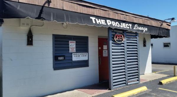 A No-Frills Mainstay, The Project Lounge Serves Some Of The Best Burgers In Mississippi