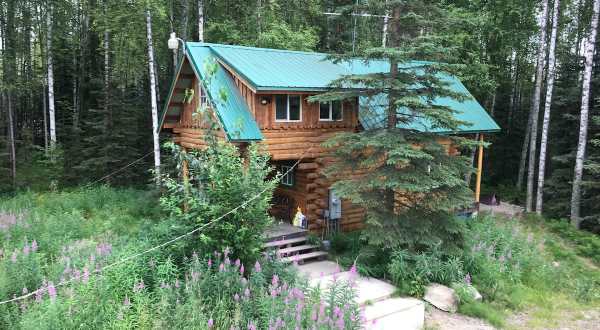 Head To This Secluded Alaska Log Cabin And Spend Your Weekend Playing In The Nearby Lakes And Rivers