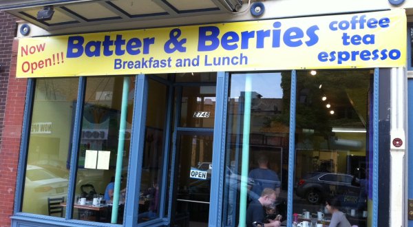 Taste The World Famous Flight Of French Toast At Batter And Berries In Illinois