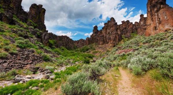 Little City Of Rocks Is An Otherworldly Destination In Middle-Of-Nowhere Idaho