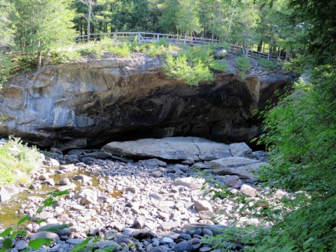 Take This Road Trip To Explore Some of New York’s Most Impressive Caves