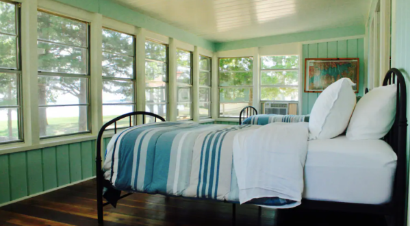 This Waterfront Cabin At Toledo Bend Has Some Of The Best Bedroom Views In Louisiana