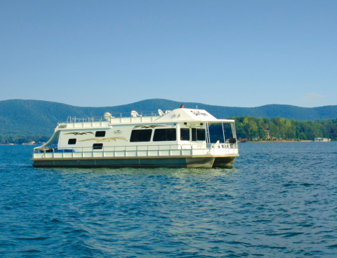 Rent Your Own Two-Story Party Boat In Virginia For An Amazing Time On The Water