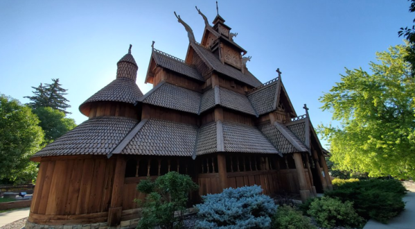 North Dakota’s Stunning Gol Stave Church Is An Architectural Masterpiece