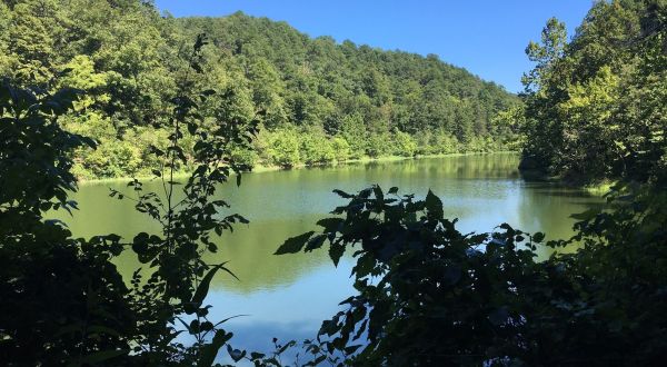 Black Bass Lake In Arkansas Is So Hidden Most Locals Don’t Even Know About It