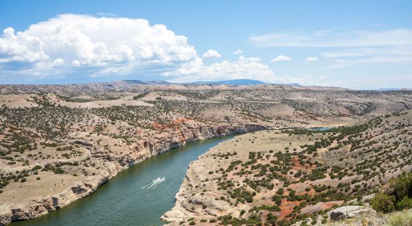 Mouth Of The Canyon Trail Is An Easy Hike In Wyoming That Takes You To Unforgettable Views