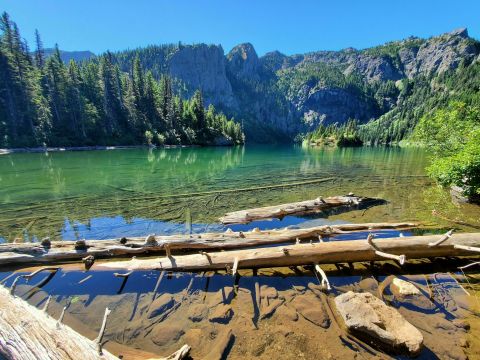 Lake Angeles Trail In Washington Is So Hidden Most Locals Don't Even Know About It