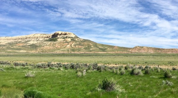 Fossil Butte National Monument Is A Scenic Outdoor Spot In Wyoming That’s A Nature Lover’s Dream Come True