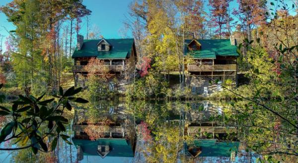 Rent A Lakefront Cabin At Breaks Interstate Park For A Picturesque Fall Getaway In Virginia