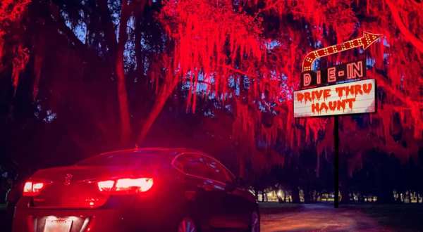 You Can Drive Through The Terrifying Scream ‘N Stream Halloween Experience In Florida This Year