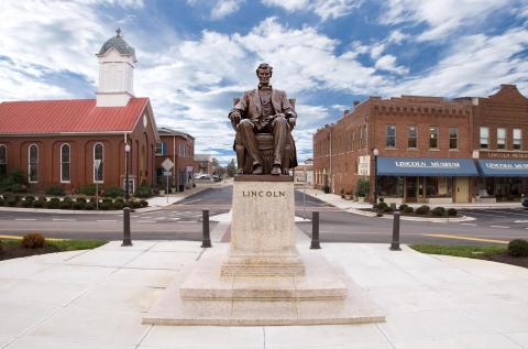 Voted The Best Museum In Kentucky, Learn All About Our 16th President At The Lincoln Museum