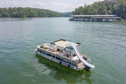 Rent Your Own Two-Story Party Boat In Georgia For An Amazing Time On The Water