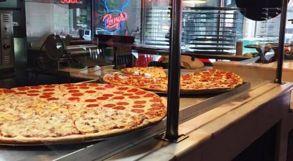 The Gigantic Pizza Served At Bacci Pizzeria In Illinois Is Almost As Big As The Table
