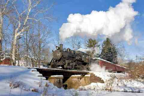 Journey To The North Pole On Santa's Steam Train Ride, A Festive Pennsylvania Excursion
