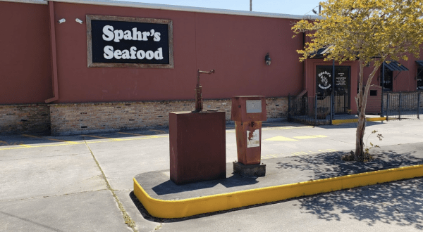 Discover Why Catfish Is King At Spahr’s Seafood Restaurant Near New Orleans