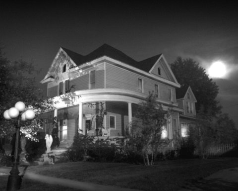 Mitchell Is Allegedly One Of Indiana's Most Haunted Small Towns
