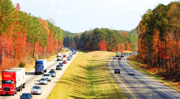 The Best Time To Experience Alabama’s Beautiful Fall Colors is Much Sooner Than You Might Think