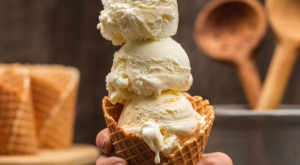 Create Your Own Ice Cream Flavor At Henderson’s Handcrafted Small Batch Ice Cream In Missouri