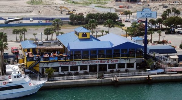 Watch Rockets Launch From Cape Canaveral At Fishlips Waterfront Bar & Grill In Florida