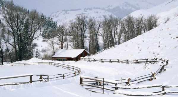 Bondurant, The Snowiest, Coldest Town In Wyoming, Is A Chilly Wonderland You’ll Want To Visit