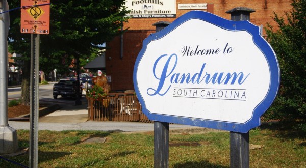 Landrum Is The One South Carolina Town Everyone Must Visit This Fall