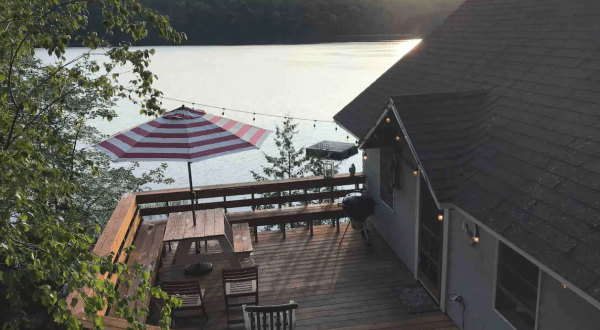 This Stunning Waterfront Cabin Is Located Inside Acadia National Park And It’s Perfect For A Maine Getaway