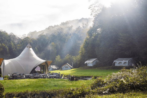Under Canvas Is A Middle-Of-Nowhere Camping Experience In Tennessee Where You'll Find Your Own Slice Of Paradise