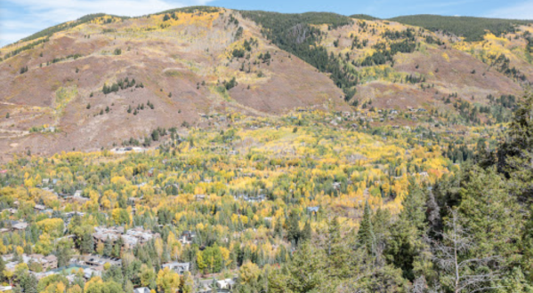 The Sight Of Fall Foliage In Colorado From Up Above Is Unbeatable On This Scenic Chair Lift Ride