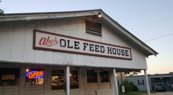 The Stick-To-Your-Ribs Country Fare Of Abe’s Ole Feed House Is An Arkansas Treat