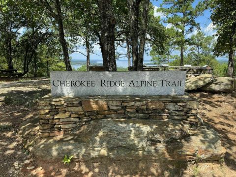 With Incredible Lake Views, The Cherokee Ridge Alpine Trail Is Known As The Most Spectacular Trail In Alabama