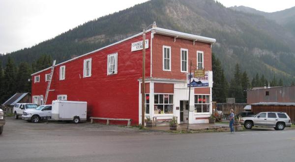 Cooke City General Store In Montana Will Transport You To Another Era