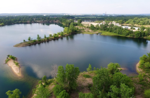 Deep Lakes Park In Iowa Is So Well-Hidden, It Feels Like One Of The State's Best Kept Secrets