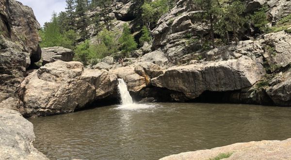 This Swimming Hole In South Dakota Is So Hidden You’ll Probably Have It All To Yourself
