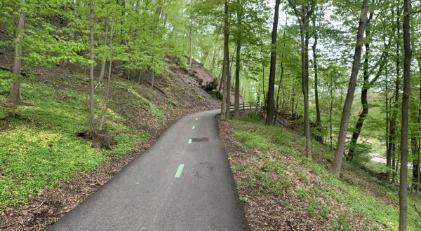 Follow The Emerald Necklace Trail To Uncover Waterfalls, Ledges And Other Hidden Gems In Ohio