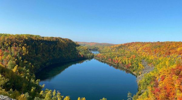 Spectacular Views Of Two Secret Lakes Hidden By A Forest Await Those Who Hike Bean and Bear Lake Loop In Minnesota
