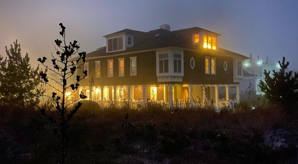 Stay Overnight In A 119-Year-Old Inn That’s Said To Be Haunted At Addy Sea Bed & Breakfast In Delaware